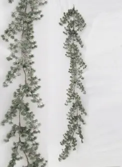 VO -GIRLANDA BOROVICA OSNEZENA 200cm