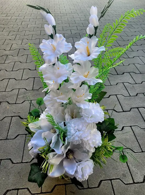 IKEBANA -4172 VAZA S KYTICOU-GLAD. MAGN.