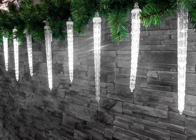 VO -LED OSVETLENIE ICICLE 352 LED