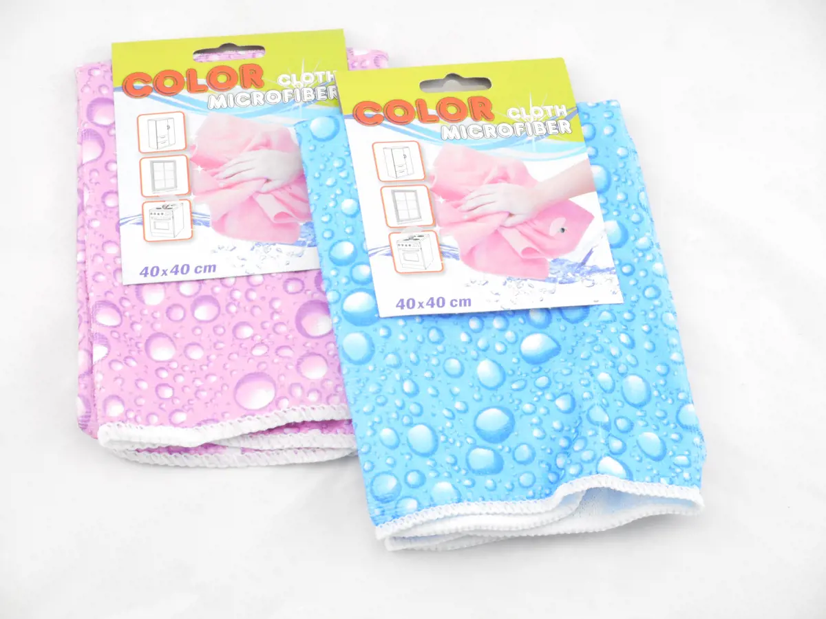 MIKROUTIERKA COLOR 40x40 220g/m X